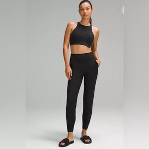 Lululemon Align Jogger Women’s Size 6 in Black